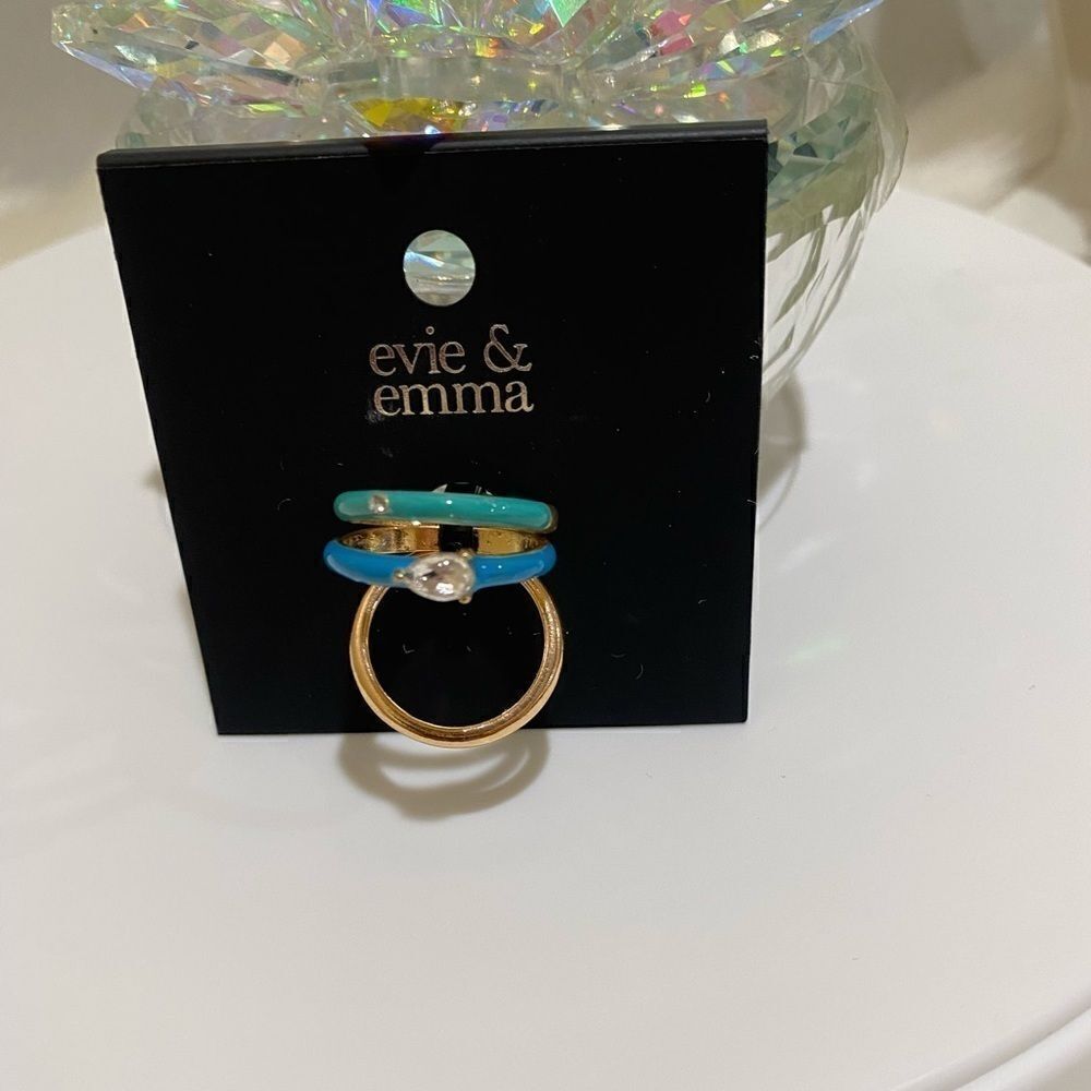Crystal Ring Set - Picture 3 of 4